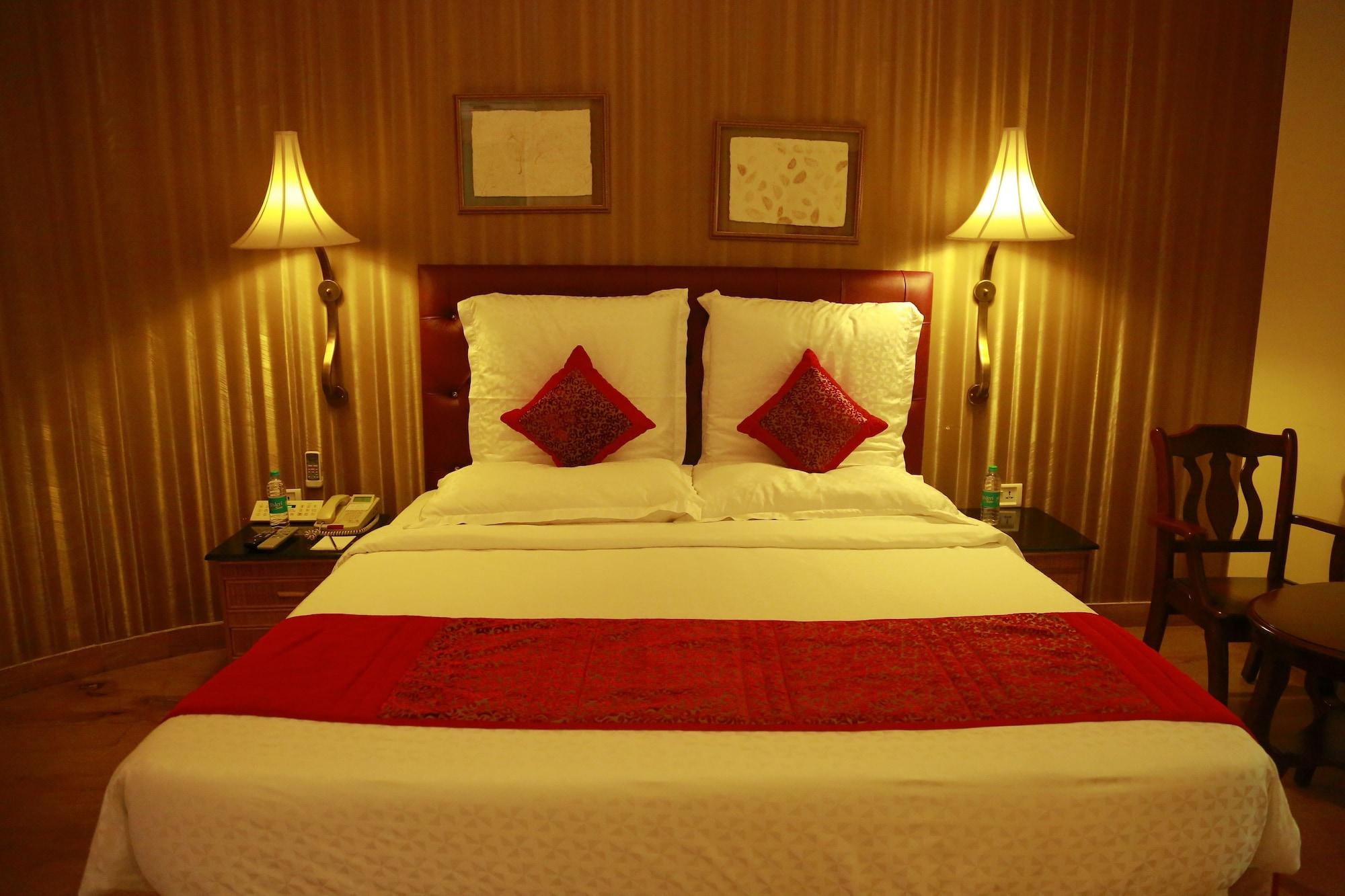 Saj Earth Resort & Convention Center , Kochi Nedumbassery Extérieur photo