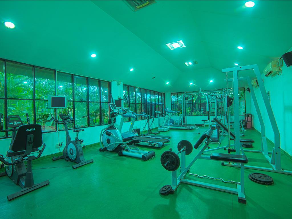 Saj Earth Resort & Convention Center , Kochi Nedumbassery Extérieur photo